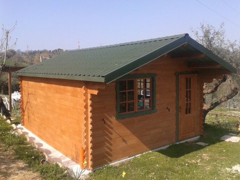 Casetta in legno 3x5 mt.