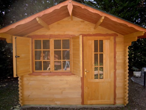 Casa in legno di abete 3x3 mt.