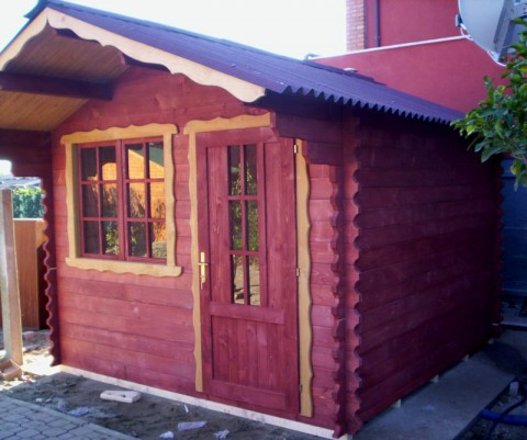 Casa in legno di abete 3x3 mt.