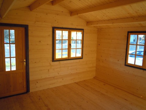 Casa in legno di abete 4x6 mt.