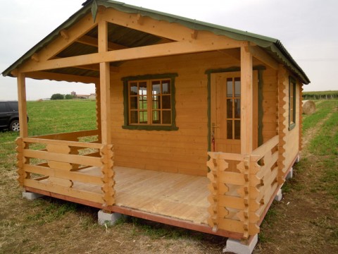 Casa in legno di abete 4x6 mt.