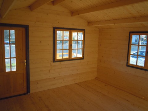 Casa in legno di abete 5x7 mt.