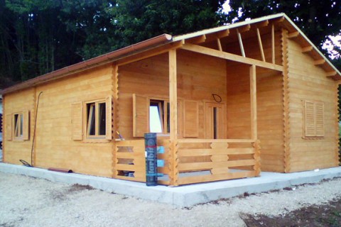 Casa in legno di abete 6x10 mt.
