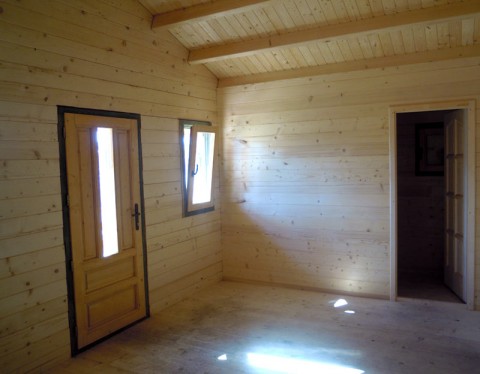 Casa in legno di abete 6x8 mt.