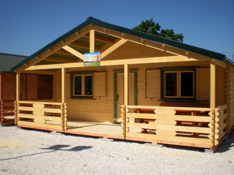 Casa in legno di abete 7x9 mt.